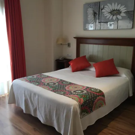 Valle De Cabezón 3*