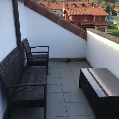 Hotel Valle De Cabezon 3*