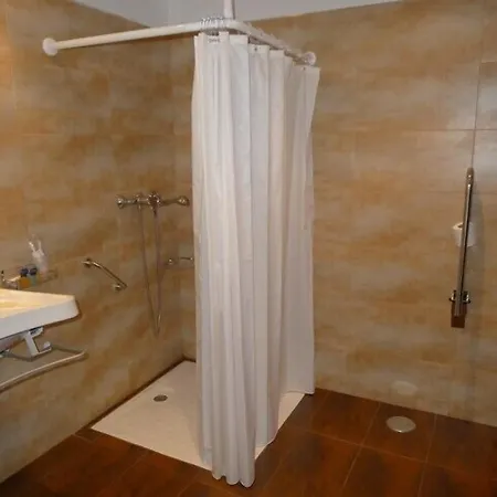 Otel Valle De Cabezon