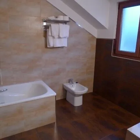 Hotel Valle De Cabezon Cabezón de la Sal