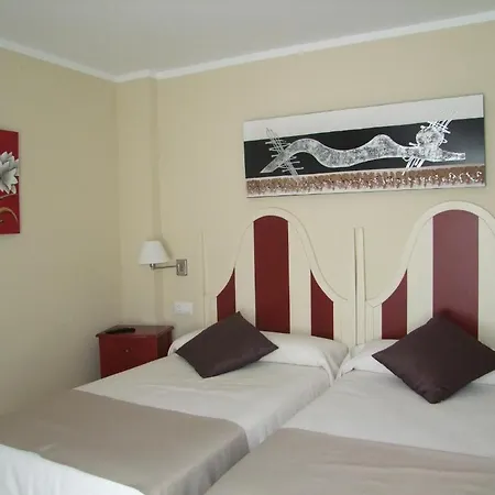 Hotel Valle De Cabezon Cabezón de la Sal