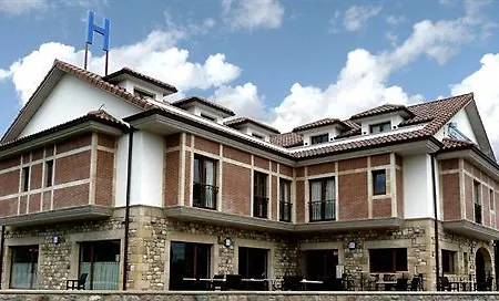 Valle De Cabezon Hotel 3*