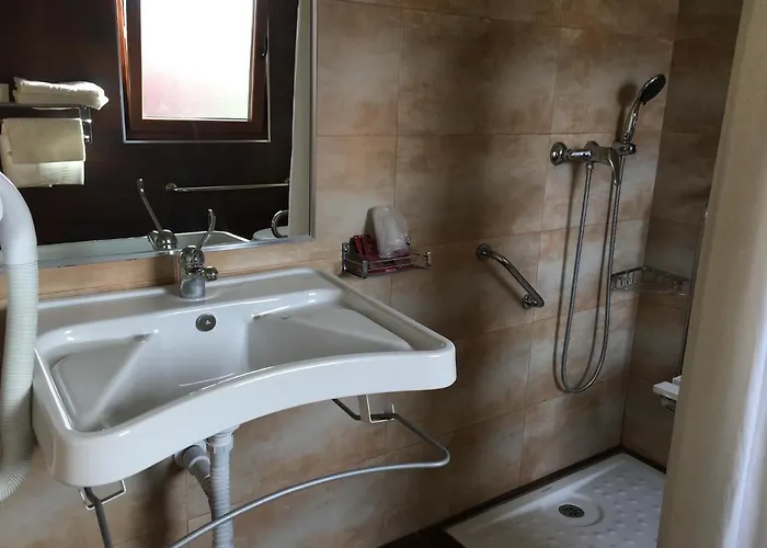 Valle De Cabezón 3*