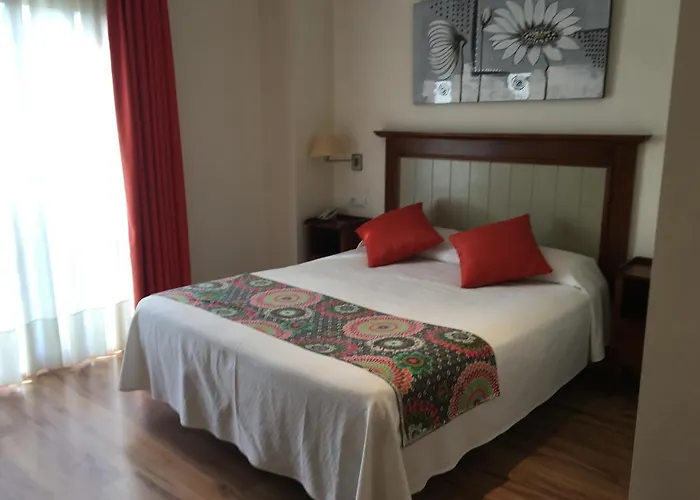 Valle De Cabezón 3*