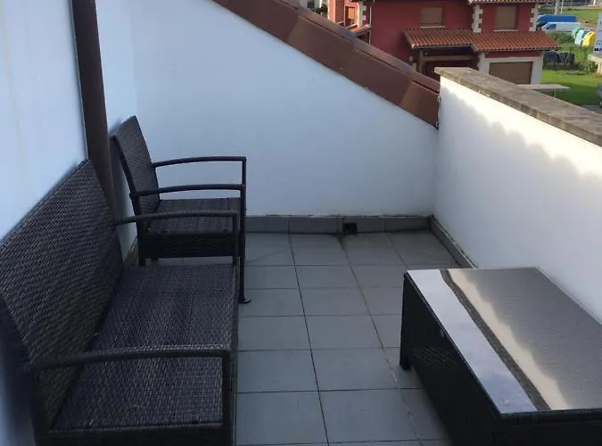 Hotel Valle De Cabezon 3*