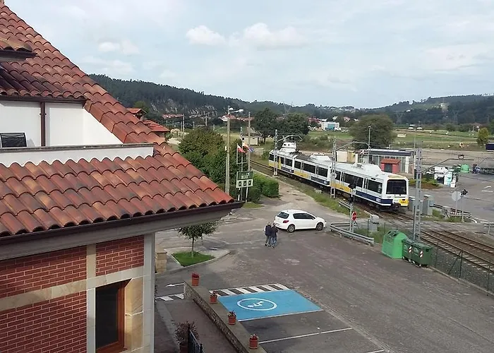 Valle De Cabezon Hotel 3*