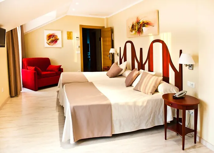 Hotel Valle De Cabezón