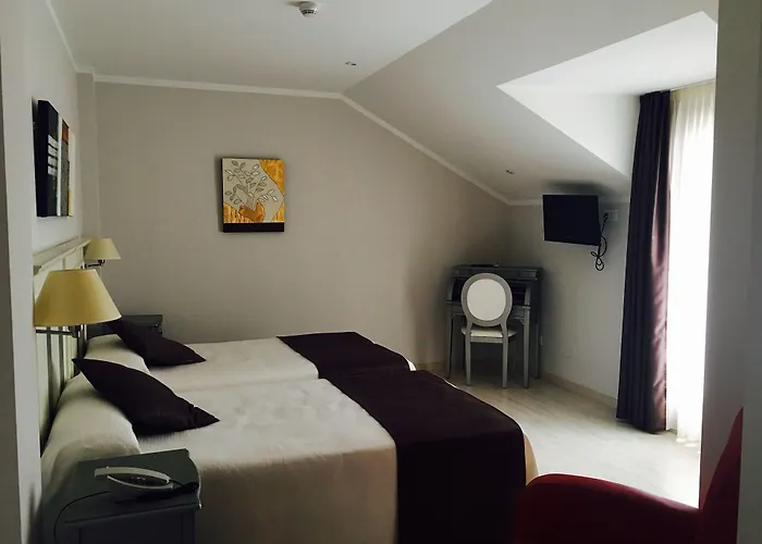 Valle De Cabezon Hotel