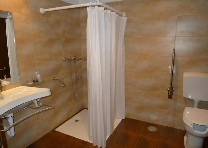 Hotel Valle De Cabezon