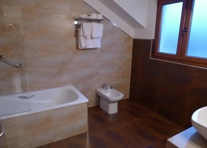 Hotel Valle De Cabezon Cabezón de la Sal