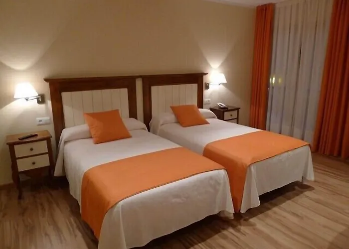 Hotel Valle De Cabezon Cabezon De La Sal