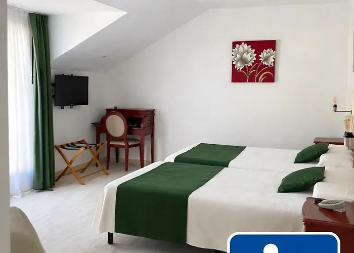 Valle De Cabezón 3*