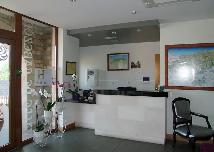 Valle De Cabezón Hotel 3*