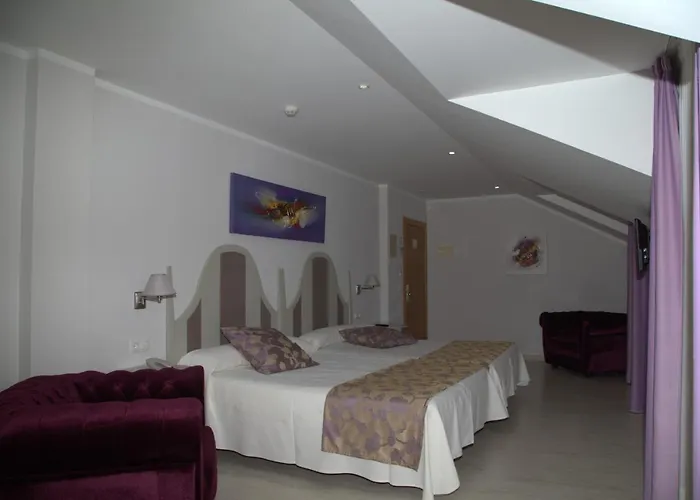 Valle De Cabezón Hotel